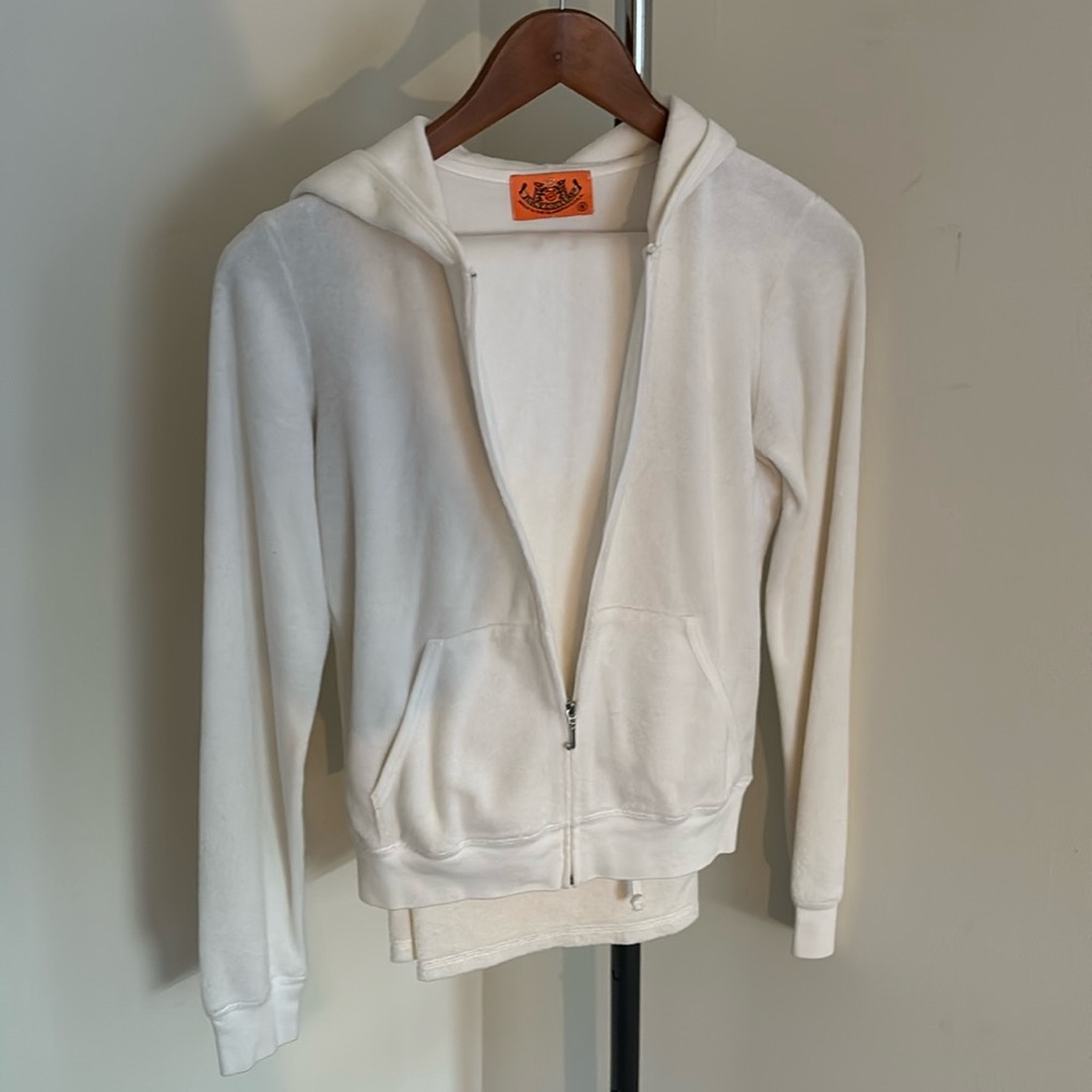 NWOT Juicy Couture white terry cloth tracksuit